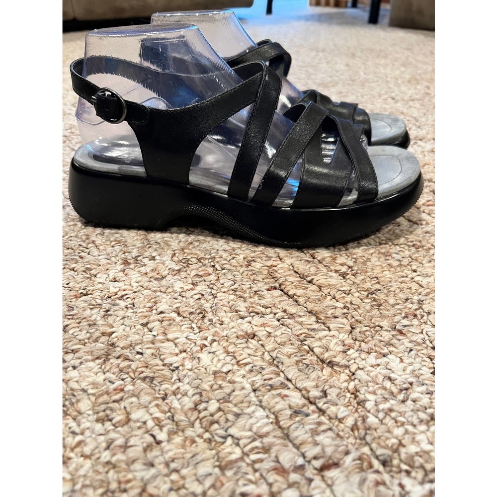 Dansko Lolita full grain black sandal size 40